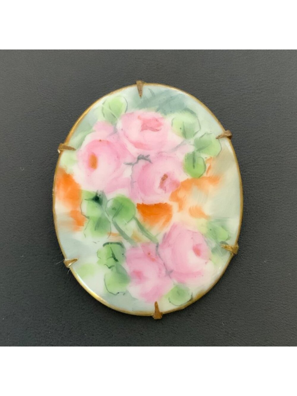 Antique Hand-Painted Victorian Floral Brooch Pin Oval Pink Roses